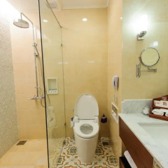 The Empress Hotel Chiang Mai 4* Люкс с различными типами кроватей фото 7