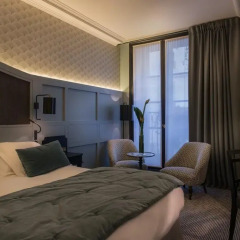 Отель Hôtel DAubusson 5* Улучшенный номер с различными типами кроватей фото 2
