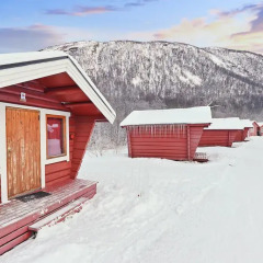 Отель Tromsø Camping Коттедж Эконом с различными типами кроватей фото 3