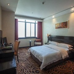 Huashi Hotel 4* Улучшенный номер с различными типами кроватей фото 3