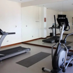 Отель Best Western Cumbres Inn Cd. Cuauhtémoc фитнесс-зал фото 2