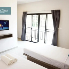 Отель Pensiri House 3* Улучшенный номер с 2 отдельными кроватями фото 5