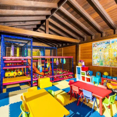 Sallés Hotel Mas Tapiolas 4* Стандартный семейный номер с двуспальной кроватью