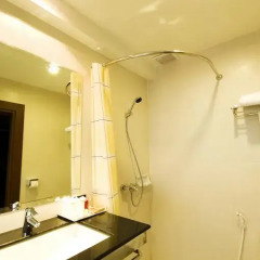Отель Baywalk Residence Pattaya By Thaiwat 3* Улучшенный номер с двуспальной кроватью фото 4