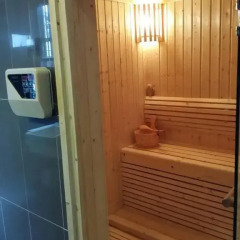 Отель The CHEZZ Metro Life Condo by Room Plus Паттайя сауна