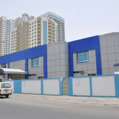 Отель Waves Hotel Ajman ОАЭ, Аджман - отзывы, цены и фото номеров - забронировать отель Waves Hotel Ajman онлайн парковка