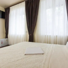 Hotel Cristal Улучшенный номер разные типы кроватей фото 3
