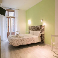 Отель Hostal Adis 3* Стандартный номер с двуспальной кроватью фото 16