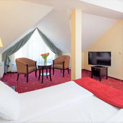 Rixwell Old Riga Palace Hotel 4* Стандартный семейный номер с разными типами кроватей фото 3