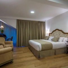 Отель Suite Home Sardinero 3* Люкс повышенной комфортности с различными типами кроватей