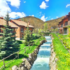 Отель Holiday Home Teghenis Армения, Цахкадзор - отзывы, цены и фото номеров - забронировать отель Holiday Home Teghenis онлайн бассейн фото 2