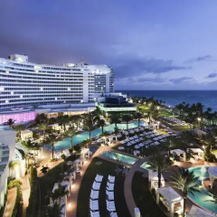 Отель Fontainebleau Miami Beach 4* Стандартный номер с различными типами кроватей фото 18