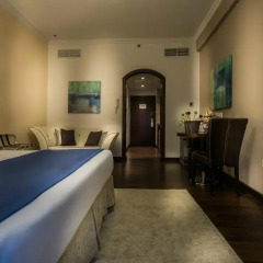 First Central Hotel Suites 4* Студия с двуспальной кроватью фото 2