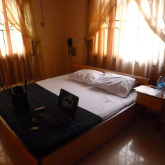 Johnson & Ladejo Hotel комната для гостей фото 5