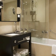 Victoria Hotel 4* Стандартный номер с различными типами кроватей фото 6