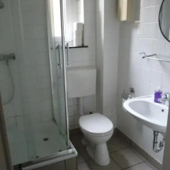 Отель Südstadt-appartement Köln Кёльн ванная