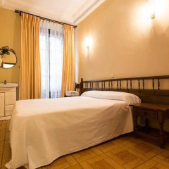 Отель Pension Iberia комната для гостей фото 3