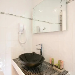 Отель Hôtel Atelier Vavin 3* Полулюкс с различными типами кроватей фото 5