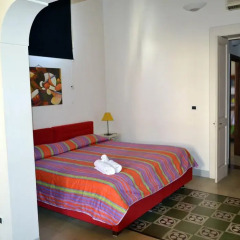 Отель Suite One Bed And Breakfast Люкс повышенной комфортности