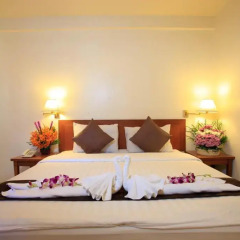 Orchid Garden Hotel 3* Улучшенный номер с двуспальной кроватью фото 10