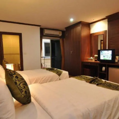 Hemingways Hotel 3* Улучшенный номер с различными типами кроватей фото 8