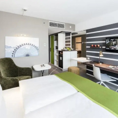 Отель Holiday Inn Munich - City Centre 4* Представительский номер с различными типами кроватей фото 3