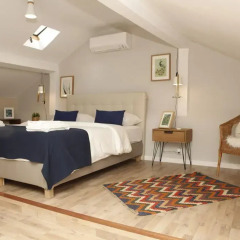 Отель Flores Guest House 4* Апартаменты с различными типами кроватей фото 40