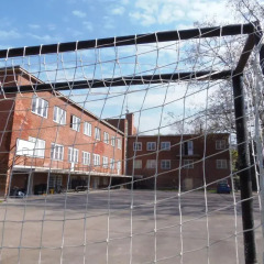 Season Hostel Hill спортивное сооружение