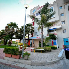 Апартаменты Apartments Ardo Голем городской автобус