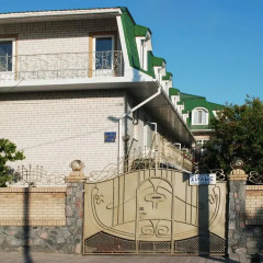 Гостиница Guest House NaAzove Украина, Бердянск - отзывы, цены и фото номеров - забронировать гостиницу Guest House NaAzove онлайн спортивное сооружение