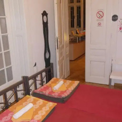 Time Hostel Номер с общей ванной комнатой с различными типами кроватей (общая ванная комната) фото 5
