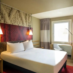 Hotel ibis Schiphol Amsterdam Airport 3* Улучшенный номер с различными типами кроватей фото 7