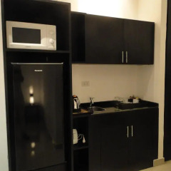 Отель East Suites Люкс с разными типами кроватей фото 3