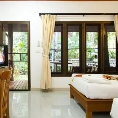 Отель Aonang Cliff View Resort 3* Улучшенное бунгало с различными типами кроватей фото 3