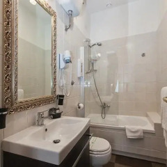 Hotel Romano 2* Улучшенный номер фото 14