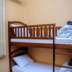 Golden Globus Hostel Кровать в женском общем номере с двухъярусной кроватью фото 4