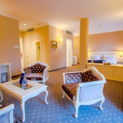 Lot Boutique Hotel 3* Представительский люкс с различными типами кроватей фото 4