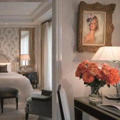 Palazzo Parigi Hotel & Grand Spa Milano 5* Представительский люкс с двуспальной кроватью