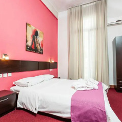 Hotel Ilisia комната для гостей