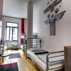 Heart of Gold Hostel Berlin Кровать в общем номере с двухъярусной кроватью фото 9