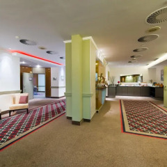 Leonardo Hotel Hannover Airport интерьер отеля
