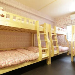 Tiger Lily Hostel Кровать в общем номере фото 8