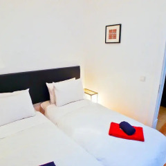 Отель LV Premier Baixa FI 4* Апартаменты с различными типами кроватей фото 2