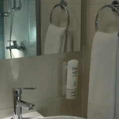 Port Side Resort Hotel ванная