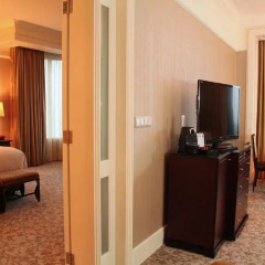 Four Seasons Hotel Singapore 5* Представительский люкс с различными типами кроватей фото 2