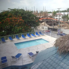 Отель Bocachica Beach Hotel Доминикана, Бока Чика - отзывы, цены и фото номеров - забронировать отель Bocachica Beach Hotel онлайн бассейн