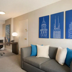 Отель Hilton Suites Chicago/Magnificent Mile комната для гостей фото 7