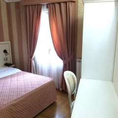 Отель Relais Fontana Di Trevi 3* Стандартный номер