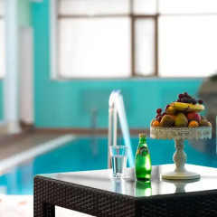 Гостиница Amsterdam Hotel Aktobe Казахстан, Актобе - отзывы, цены и фото номеров - забронировать гостиницу Amsterdam Hotel Aktobe онлайн балкон