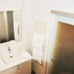 Отель Schönbrunn Park Apartement Австрия, Вена - отзывы, цены и фото номеров - забронировать отель Schönbrunn Park Apartement онлайн ванная